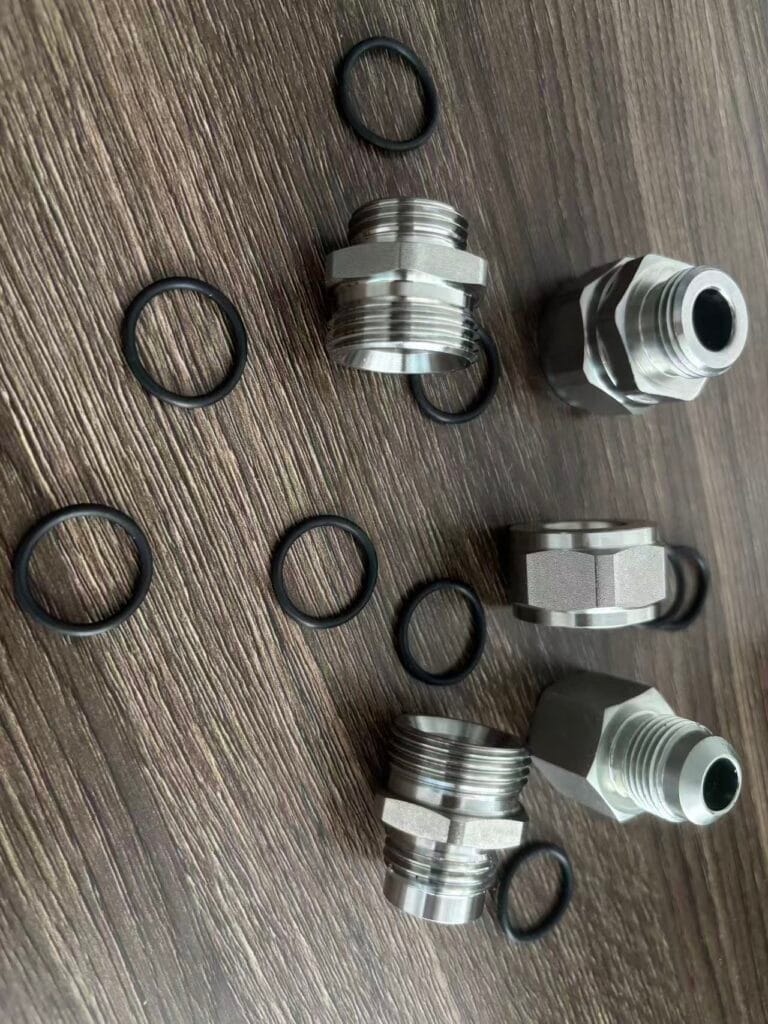 High-precision stainless steel pipe fittings for fluid systems - RJ Factory